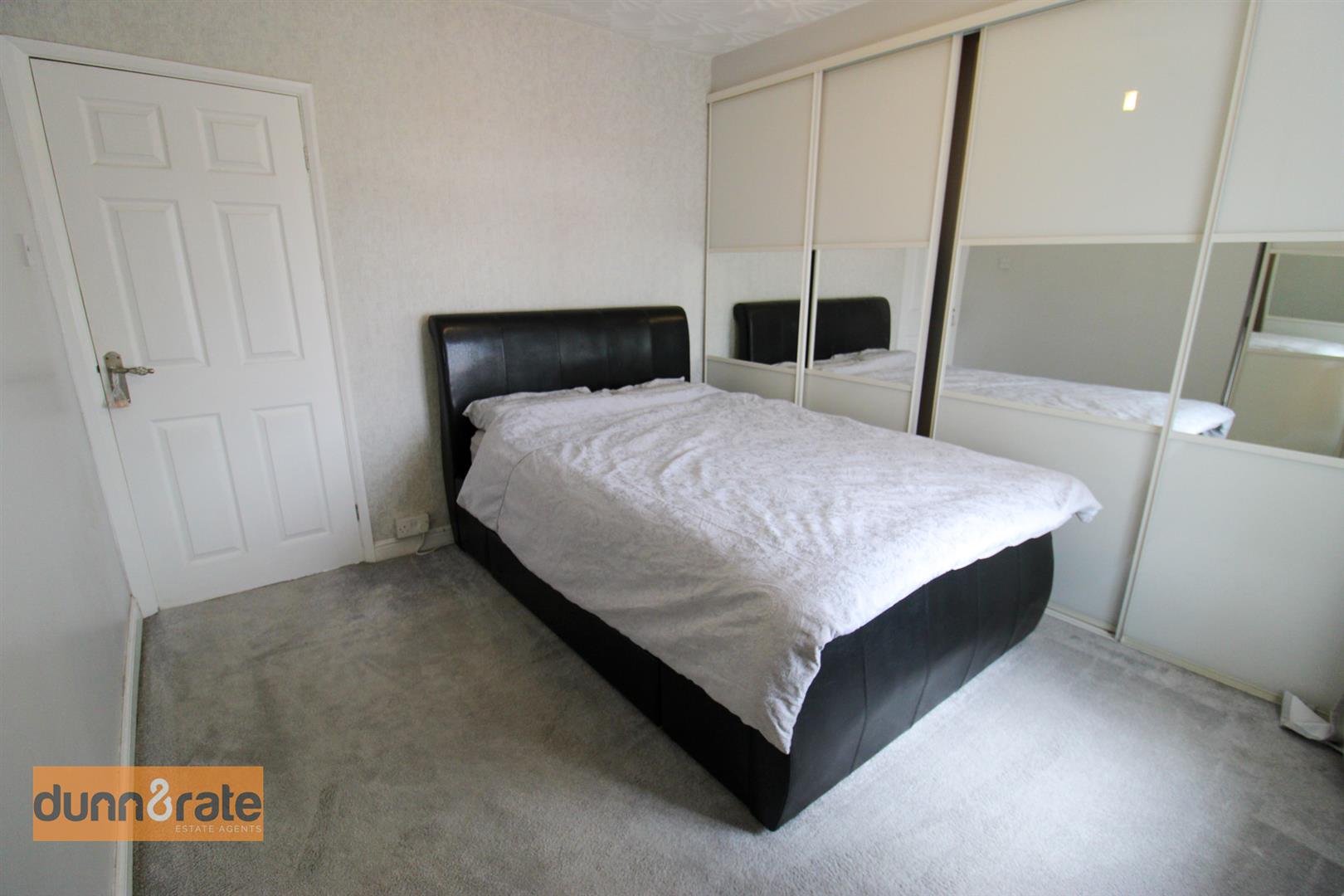 Oak Place, Meir, Stoke-On-Trent